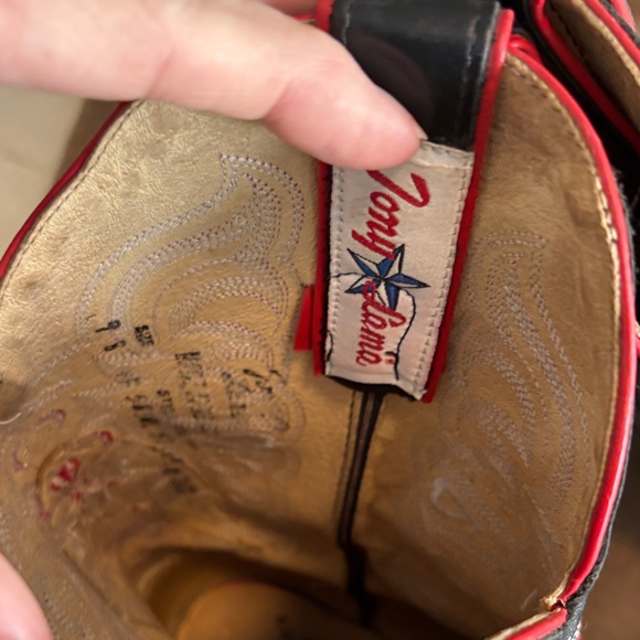Women’s Vintage Black Leather Western Cowboy Boots with Red Accents - Picture 5 of 5